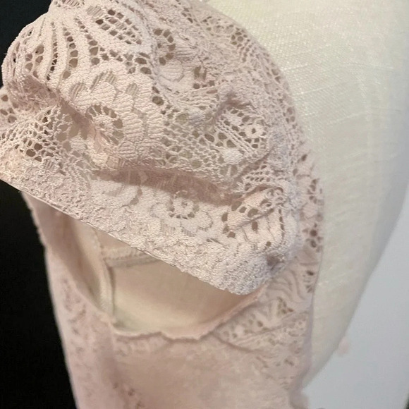 VICTORIA SECRET LACE CAP SLEEVE BODYSUIT WITH MESH BACK LAVENDER SIZE M - Picture 6 of 16